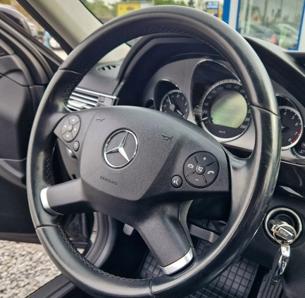 Mercedes-Benz Klasa E cena 52999 przebieg: 116000, rok produkcji 2010 z Goleniów małe 562